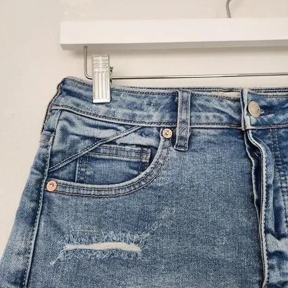 We The Free Distressed Raw Hem Curvy High Rise Denim Cutoff Shorts 26 - Picture 2 of 8